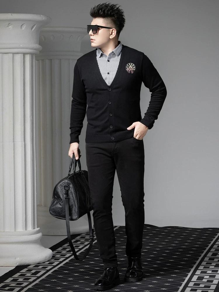European Trendy Brand Gold-Stamped Cardigan Sweater for Men, 2025 New Autumn and Winter Style, Faux Two-Piece Knitwear, Warm Wool Sweater