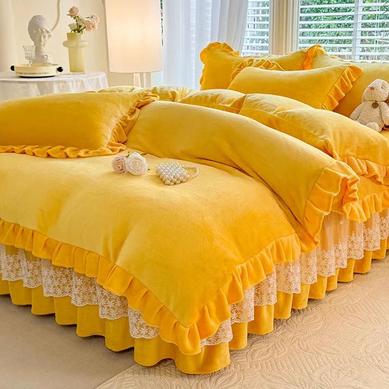 2024 hot solid color Korean version lace bed skirt kit flannel quilt cover thickened warm four-piece set