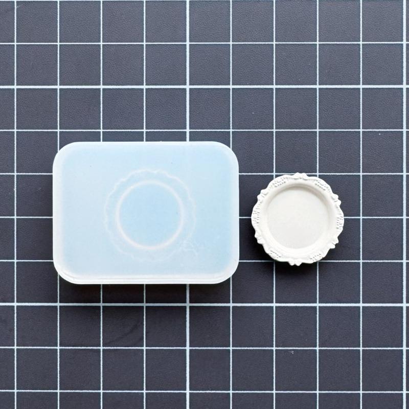 Miniature Food Play Retro Lace Plate/bowl Silicone Mold DIY Doll House Decoration Mini Food Placement Plate Making Tool