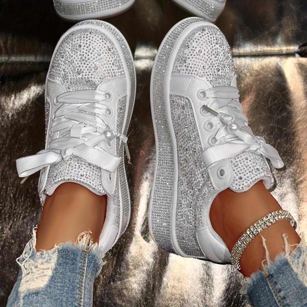 Plus Size Baby's Breath Rhinestone Casual Women's Shoes 2025 Spring New Arrival Lace-Up Sneakers Versatile Fashionable White Sneakers