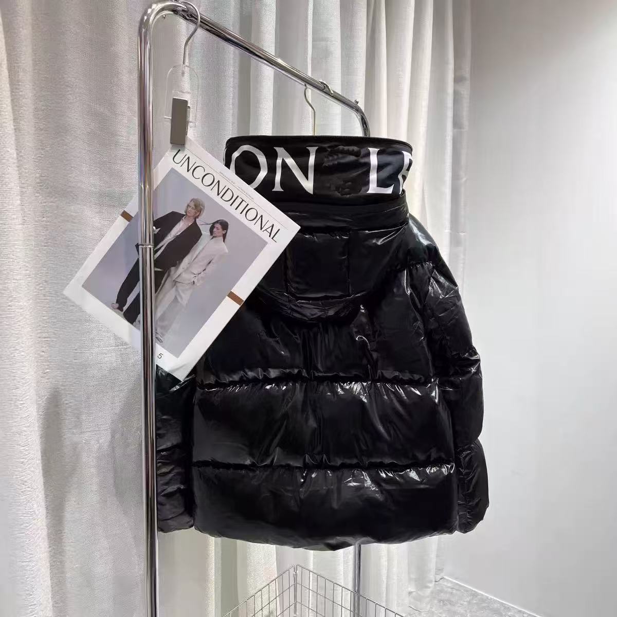 Popular hooded letter webbing down jacket