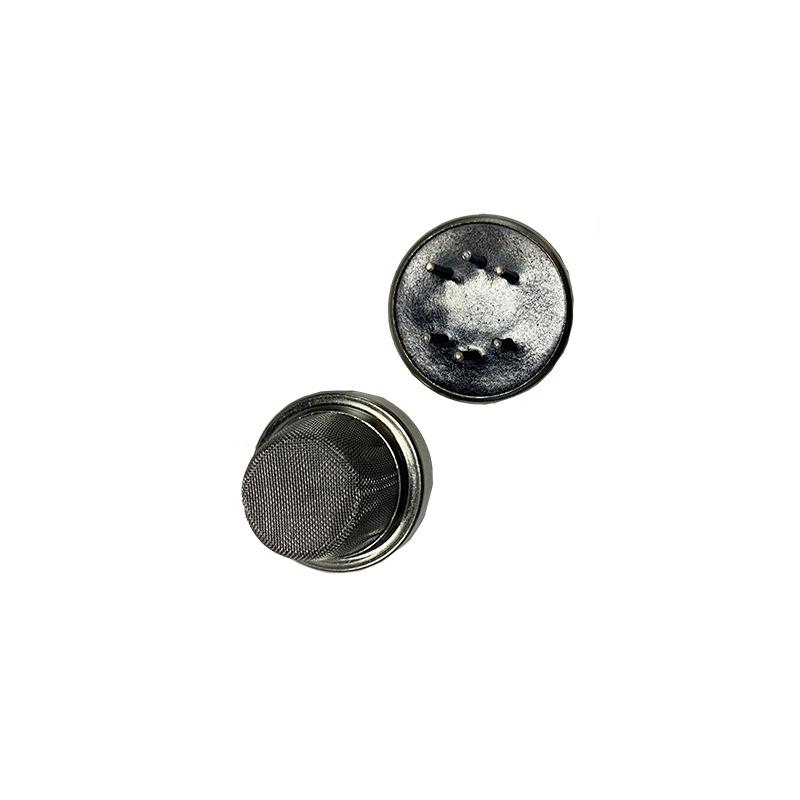 The MQ-K1 air pollution sensor detects polluting gases in its environment.