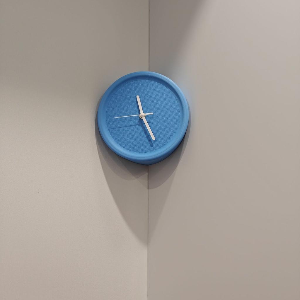 BEPAN Decorative Clock No Punching Inner and Outer Corners Living Room Simple Silent Wall Clock Sense of Technology Art Decoration