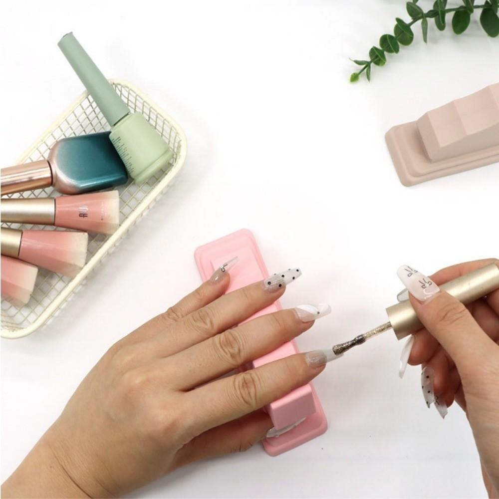 Silicone Nail Art Finger Support Sturdy Finger Stand Nail Practice Assistant Mat  For Nail Salon