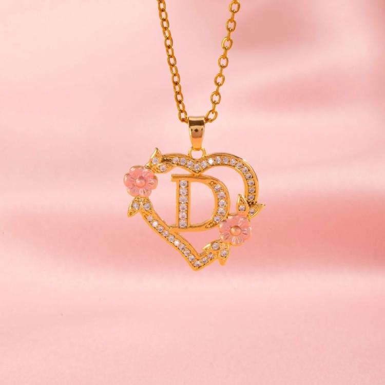 Zierliches Messing Initialen-Halskette Mit Floralem Herz-Ausschnitt Design Verstellbare Kette Leichter Romantik Schmuck