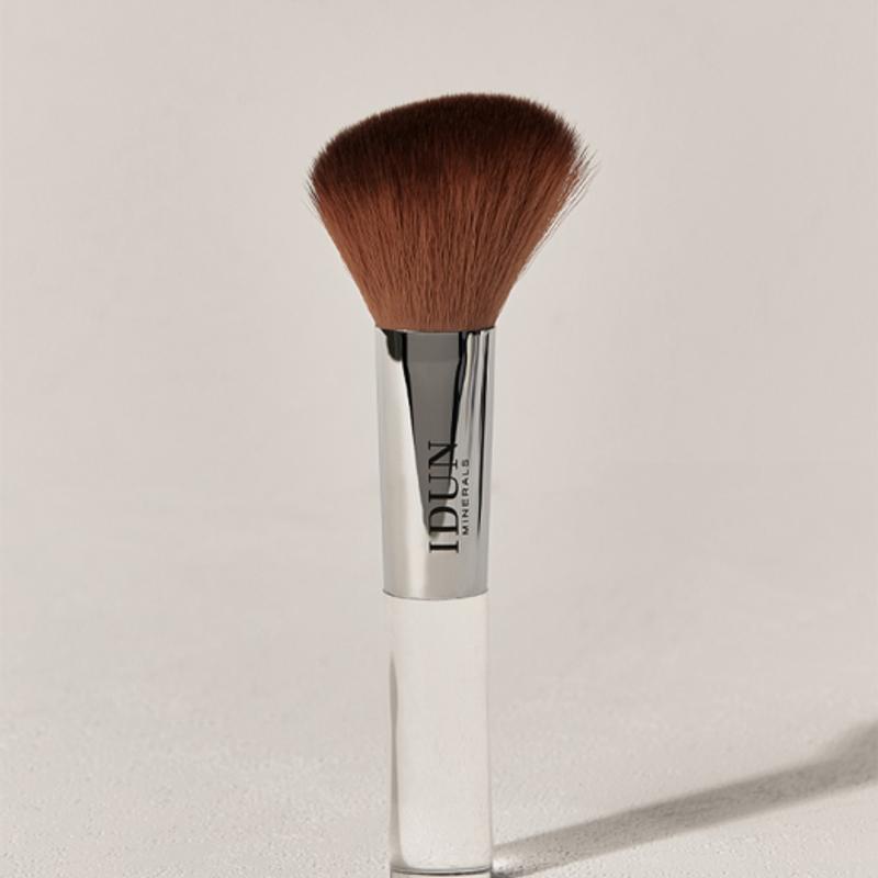 

IDUN Minerals Blusher & Bronzer Brush 8003 Blush Bronzer Brush