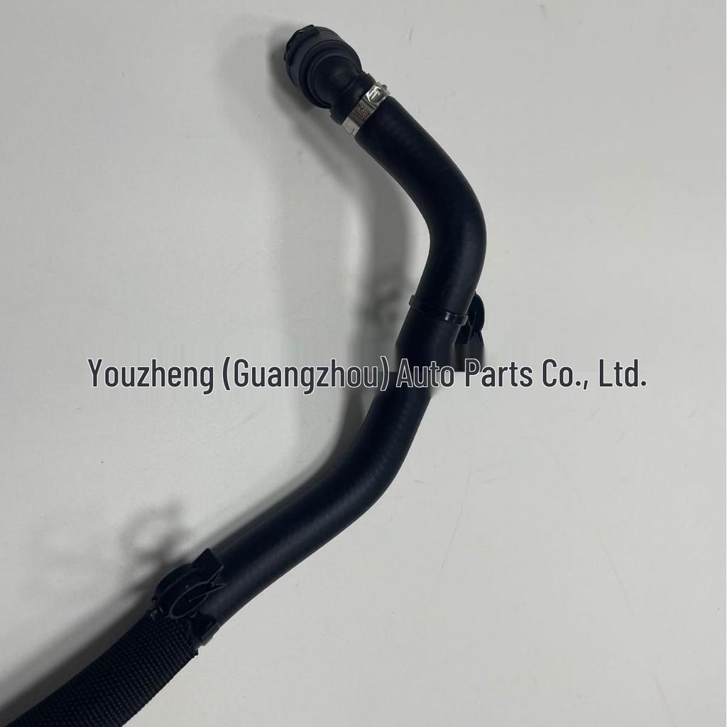 LR128317 Auxiliary Radiator Hose Connection for Jaguar Land Rover New Defender 2020