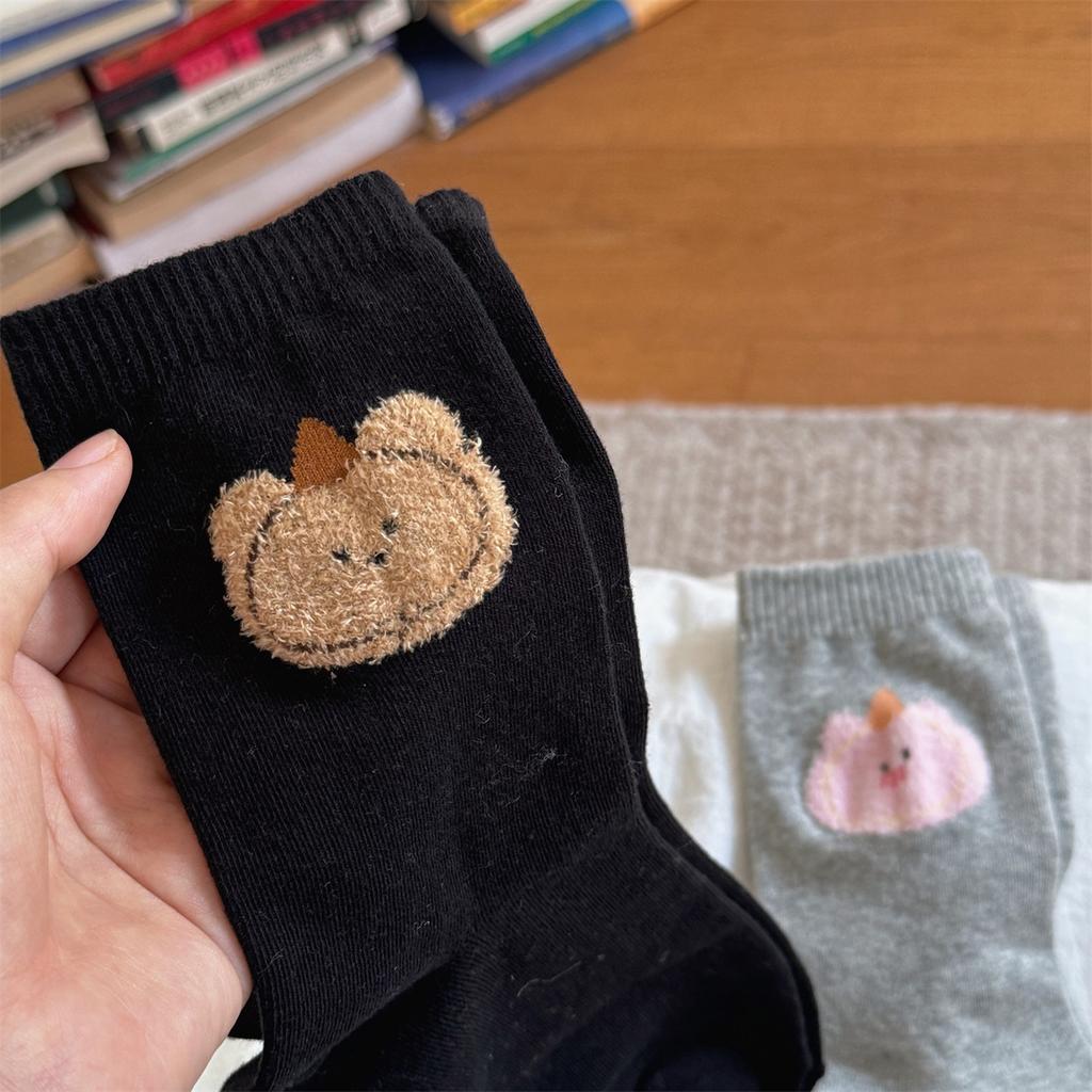 Cotton Bear Head Cartoon Mid-calf Socks Are Soft, Sweat-absorbing and Versatile Socks for Girls In Autumn and Winter