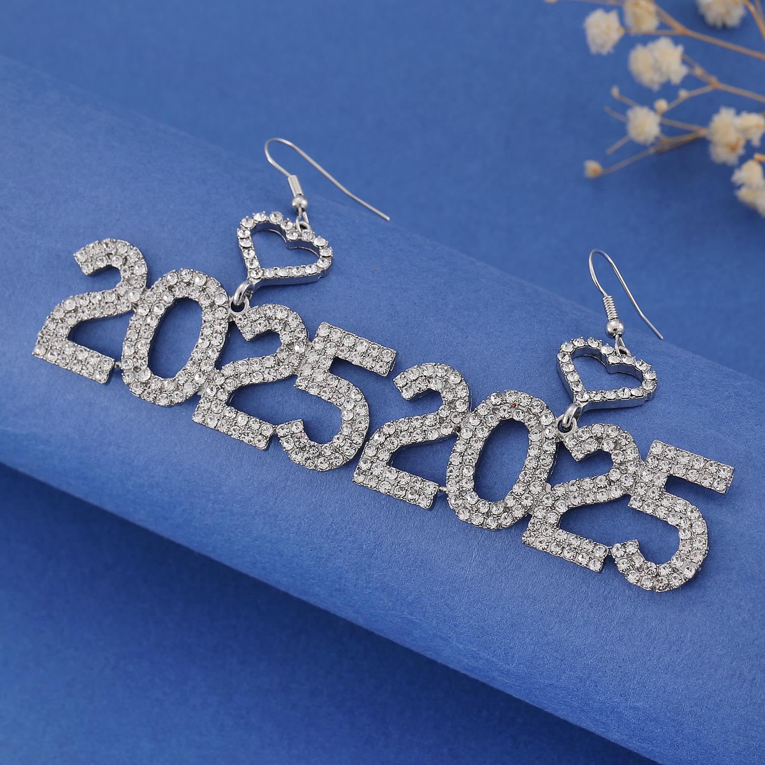 

2025 Номера Роскошь Мода Любовь Имитация Бриллиантовые Инкрустированные Полые Серьги Для Женщин 1 pair