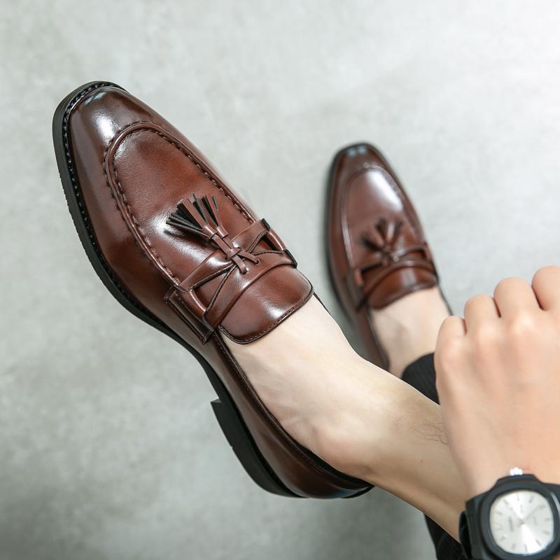 Business Men Fringed Leather Shoes Black-brown Casual, Lightweight Breathable and Fashionable Loafers Sizes 38-46 Men Shoes