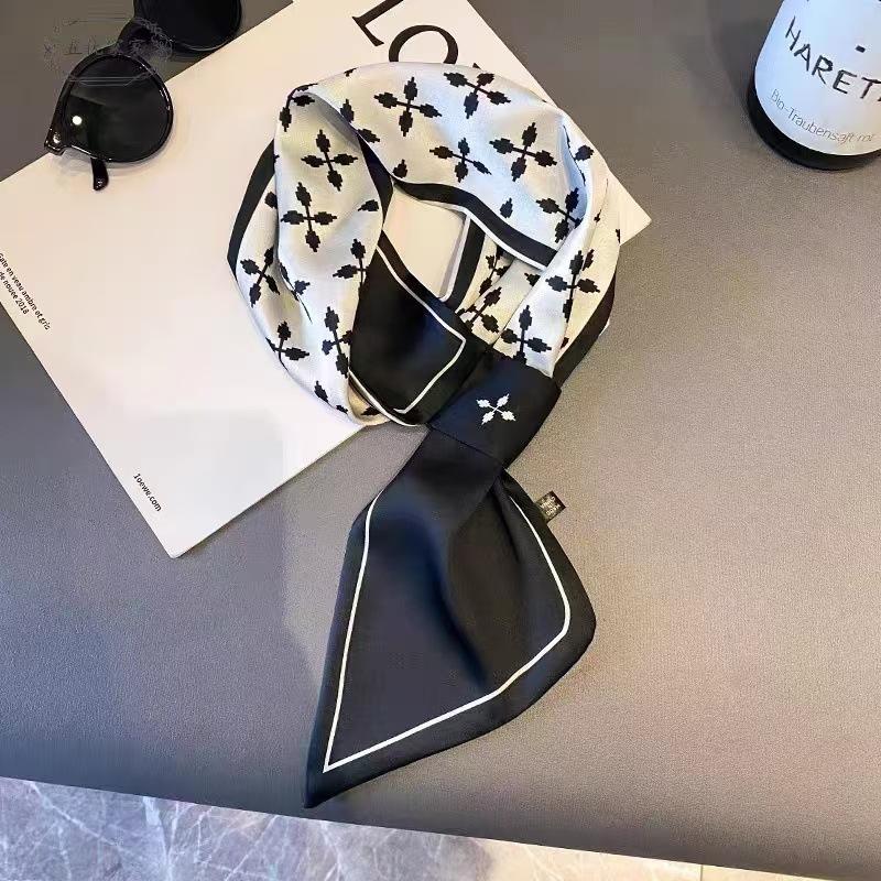 Printed spring new ear silk scarf Korean version double-sided small ear scarf interspersed with streamer women's versatile neck protector