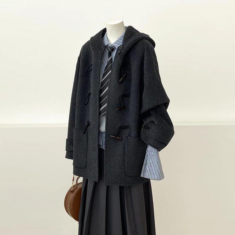 

Women s Double-Faced Cashmere Wool Coat with Horn Button - Hepburn Style, Short and Small Size for Autumn/Winter XS