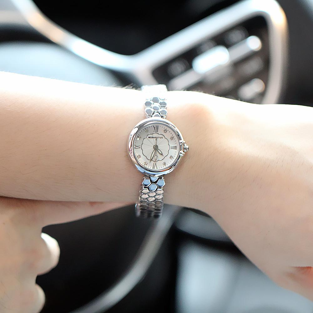 Fashion Diamond-Encrusted Ladies Watch Pointer Luminous Steel Belt Quartz Waterproof Watch Bracelet
