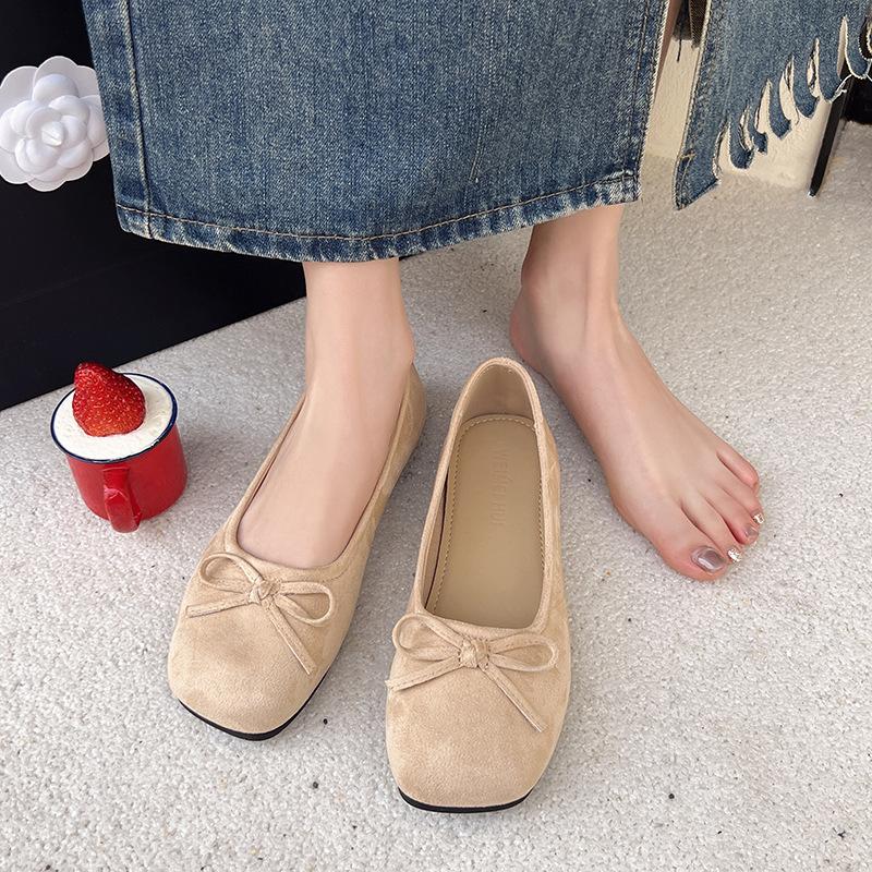 

Интернет знаменитости замшевые одинарные туфли женские 2025 весна новые квадратные банты вечерние ветровые плоские туфли с одной педалью Doudou 35