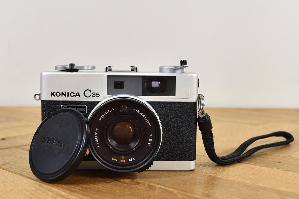 Konica C35 Flash Matic Silver 35mm Film Camera from Japan