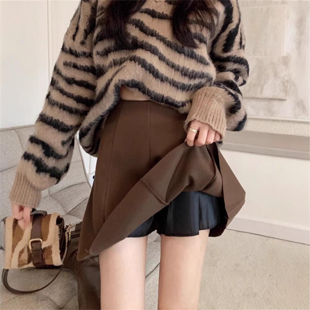 Plus Size Women's Slimming Wool A-line High Waist Pleated Skirt for Autumn