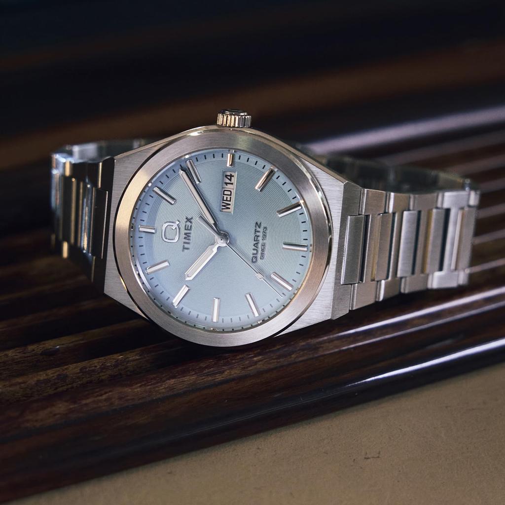 TIMEX Q Timex TW2Y35200 Unisex Quartz 5 ATM Water Mineral Blue Stainless Steel Watch, Movement, Resistance, Glass, Dial, [Used]