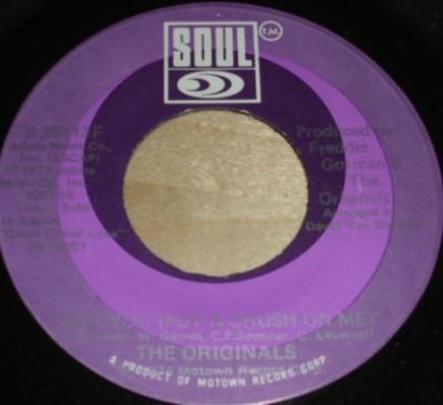7inch Record ORIGINALS - Game Called Love / Ooh You (Put A C S35113F Soul 1973 US Soul/Funk Used