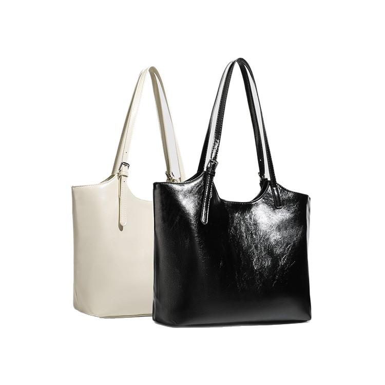 Simple Oil Wax Leather Shoulder Bag Large Capacity Tote Bag Fashion Daily Commuting Versatile Casual Shoulder Bag Women