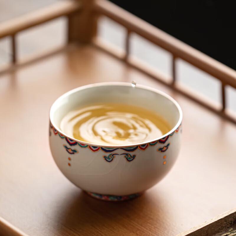 Gold Inlaid Jade Ru Kiln Ceramic Tea Cup