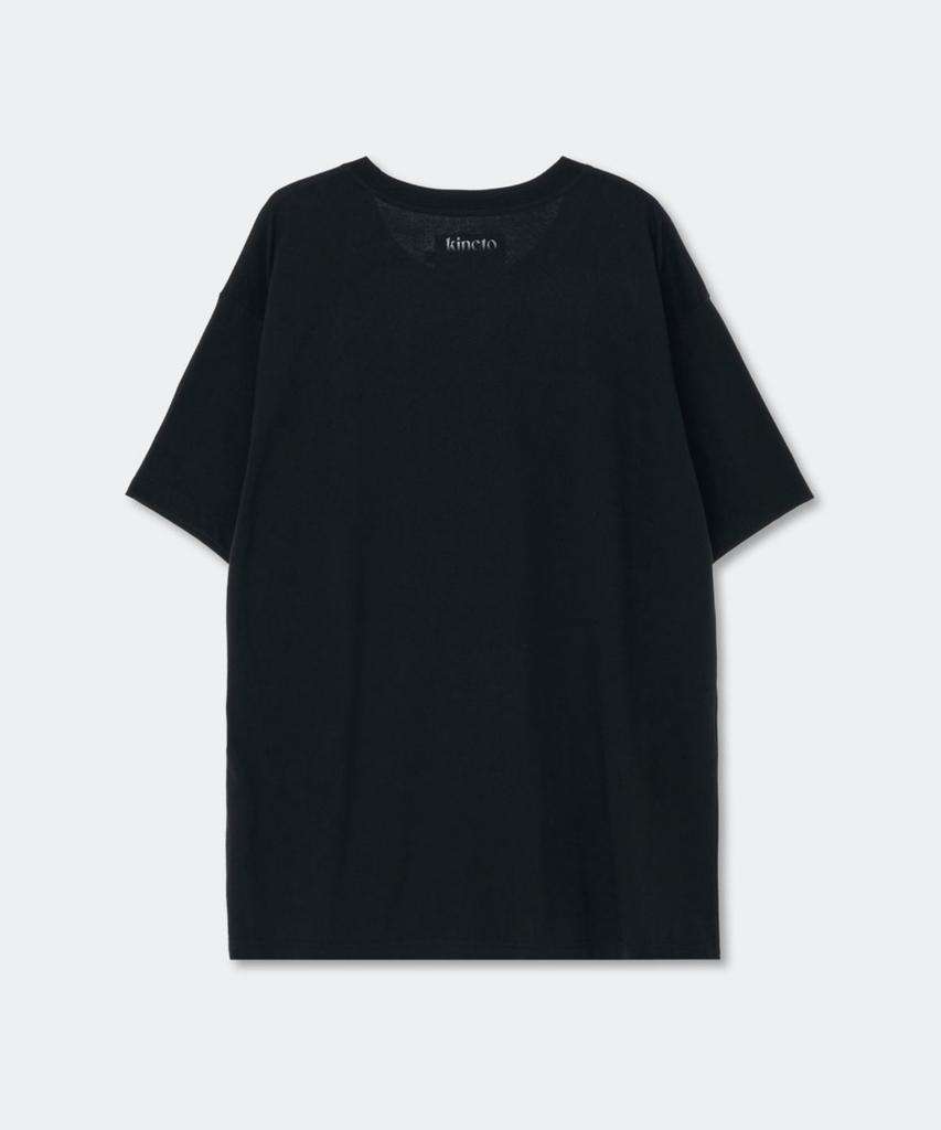 KINETO Star Shine Embossed Print T-Shirt_Black
