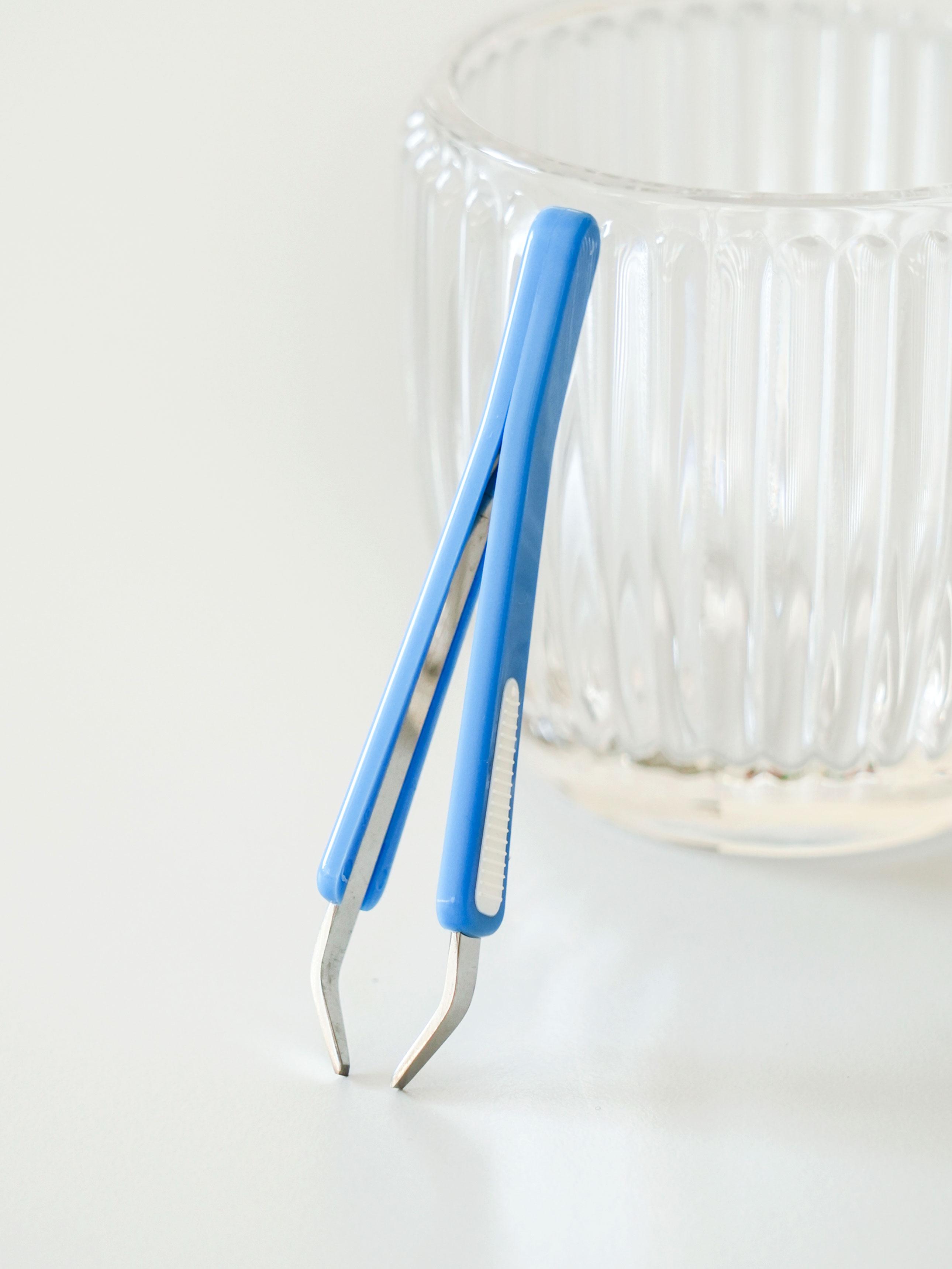 KAI Precision Tweezers with Rubber Grip Handle 1ea