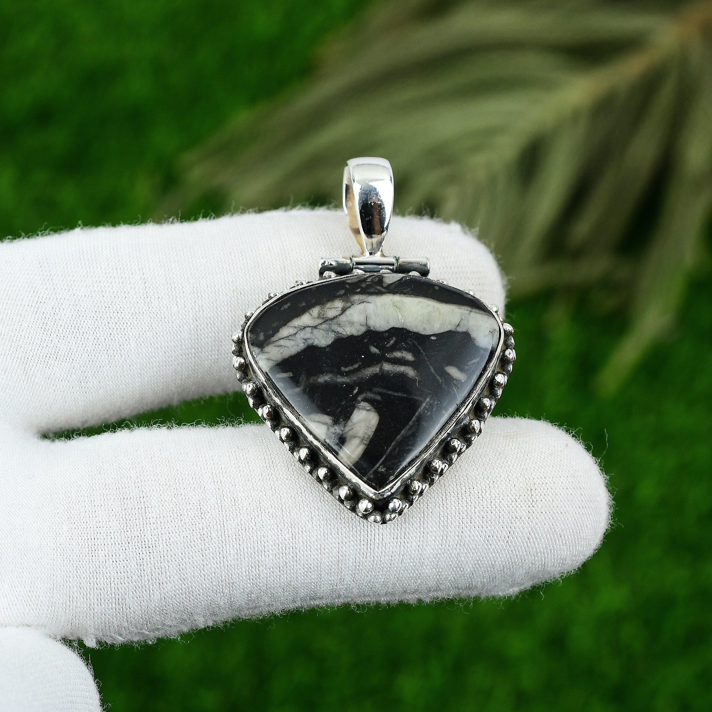 

Sterling Silver Black Fossil Coral Gemstone Bezel Art Deco New Pendant Jewelry