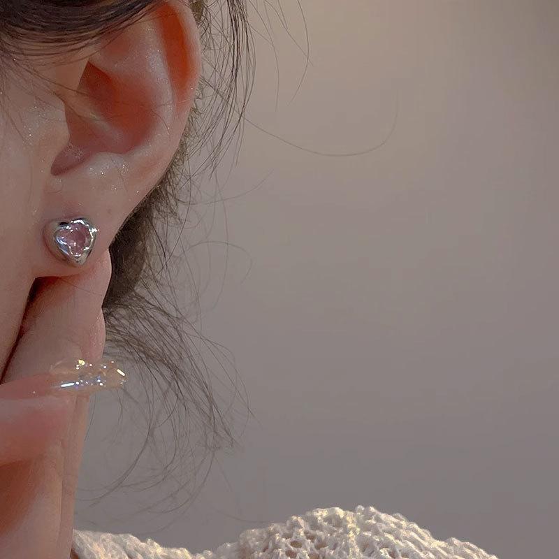 

Милые и классные розовые серьги Love Серьги с синими бриллиантами неправильной квадратной формы Niche Design Sense