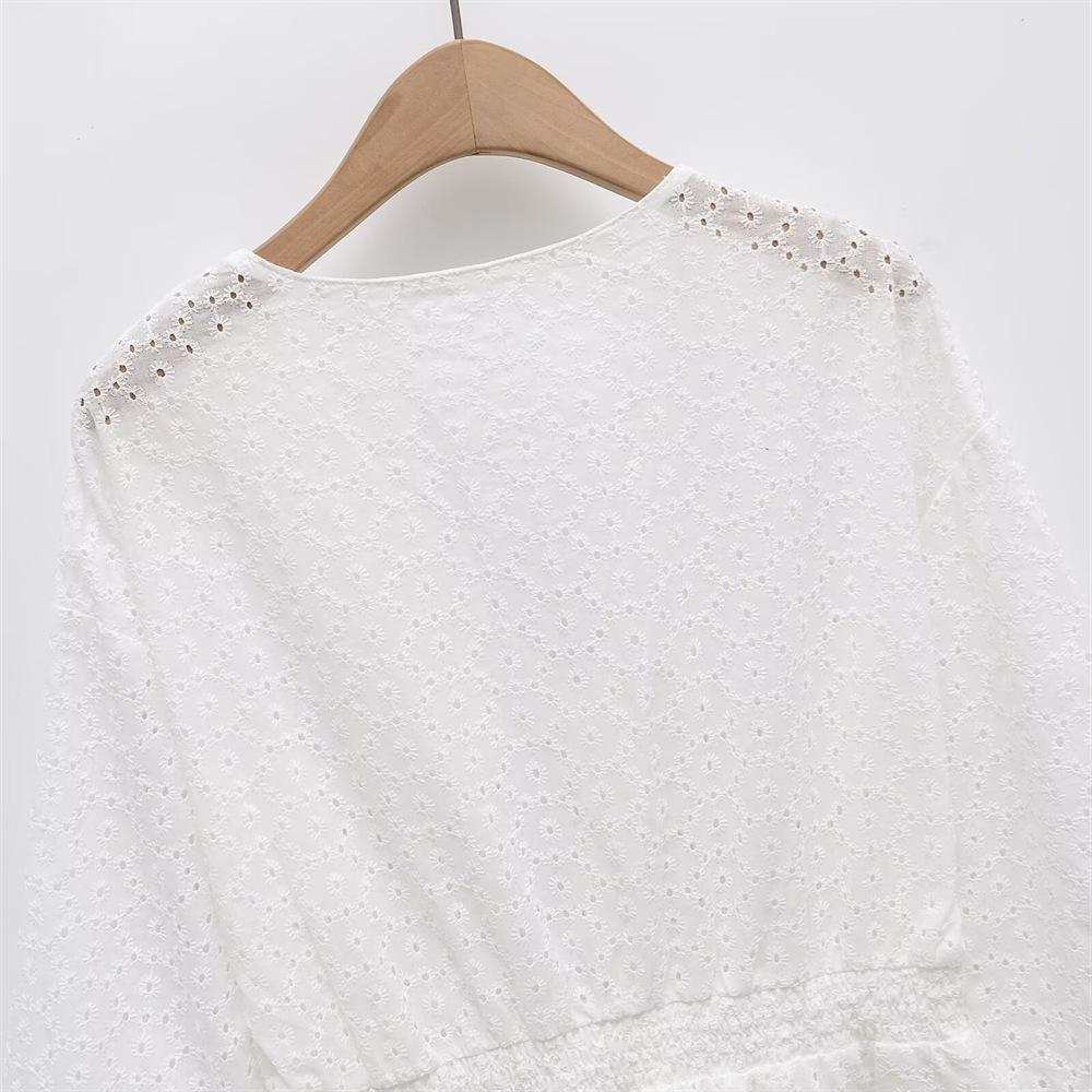 Spring/Summer 2025 Women's Embroidered V-Neck Elastic Waist Slimming Long-Sleeve Short Dress