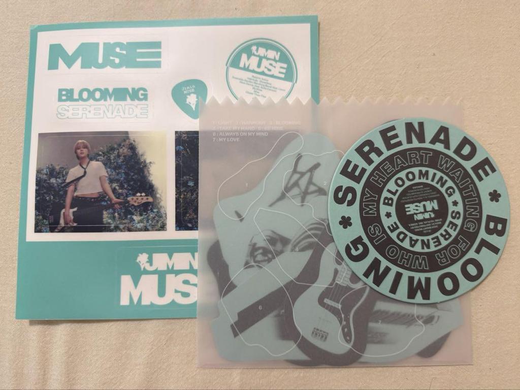 [USED] Jimin Jimin MUSE Trading Card Included, No Missing Items, Bonus Trading Card Blooming