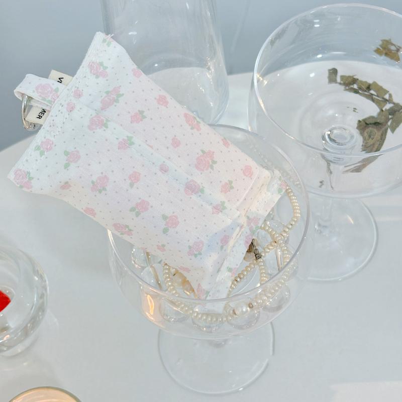 Korean Cute Polka Dot Handmade Lace Mini Tissue Bag High Appearance Portable For Out Storage Hanging Bag