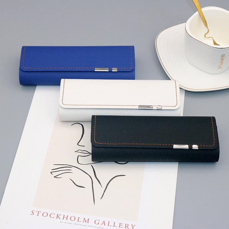 British Style Magnetic Leather Glasses Case: Handmade High-Grade Box for Myopia & Sunglasses
