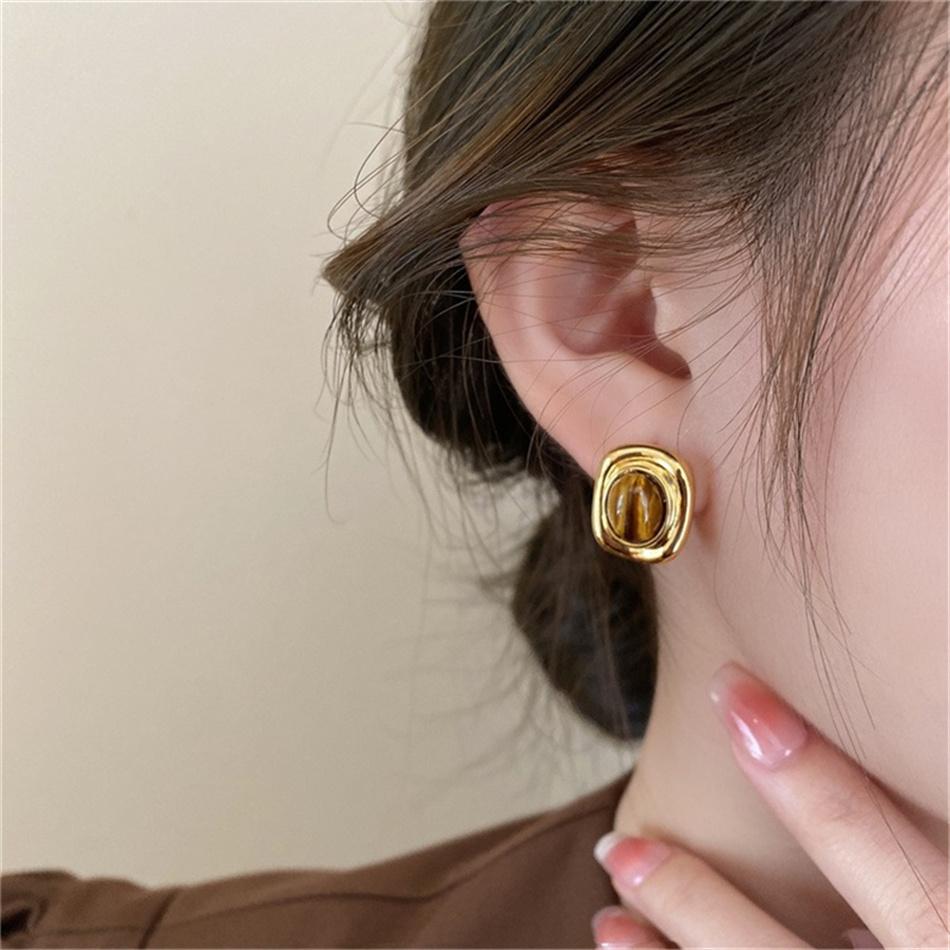 Maillard Brown Square Geometry Stud Earrings For Women New Trend Jewelry Simple Wedding Christmas Girl Gift Jewelry