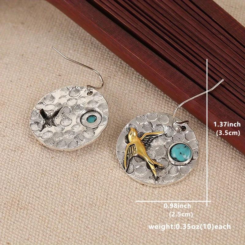 Creative Retro Silvery Disc Shaped Pendant Earrings With Bird Design Earrings For Daily Parties And Personalized Accessories