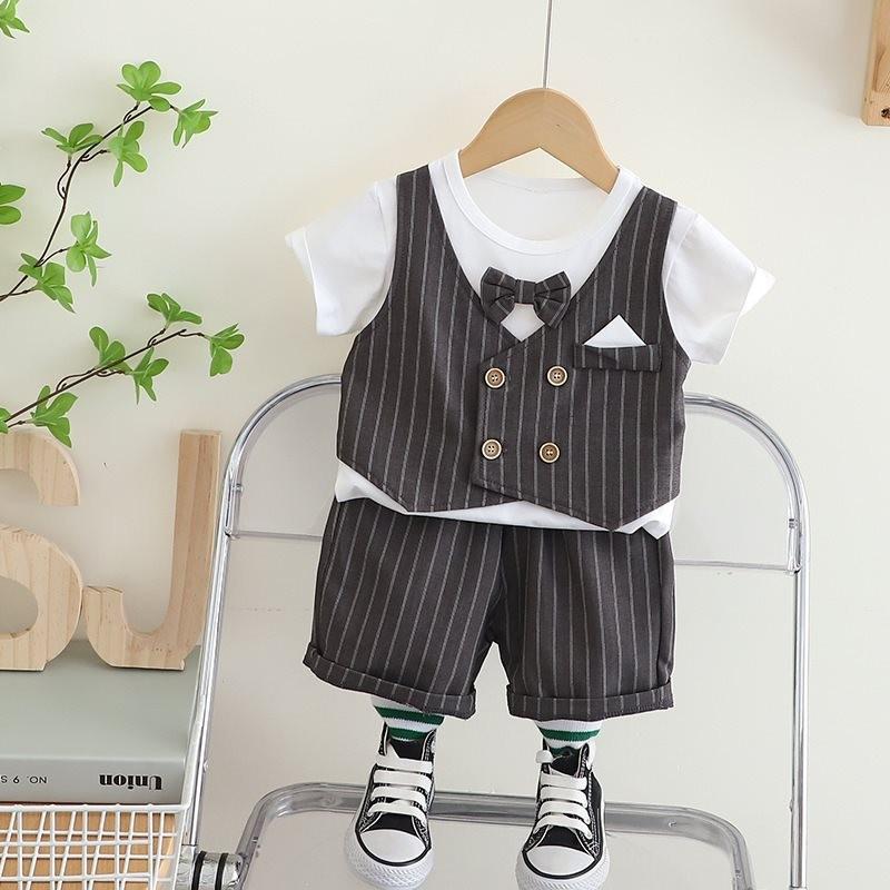 Stylish Boys Summer Outfit Set With Cute Bow Tie And Comfortable Shorts For Toddlers