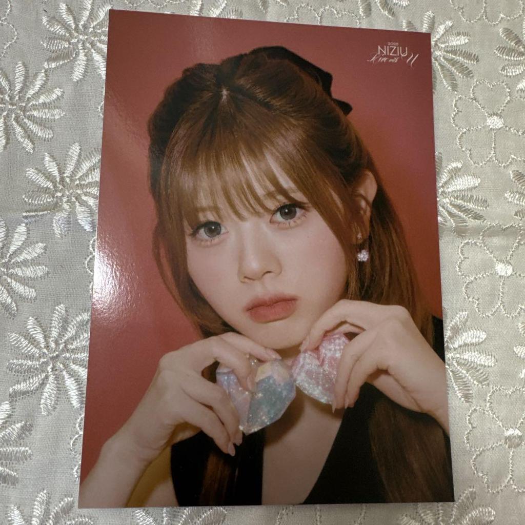 [USED] NiziU Live with U Runtrail Request