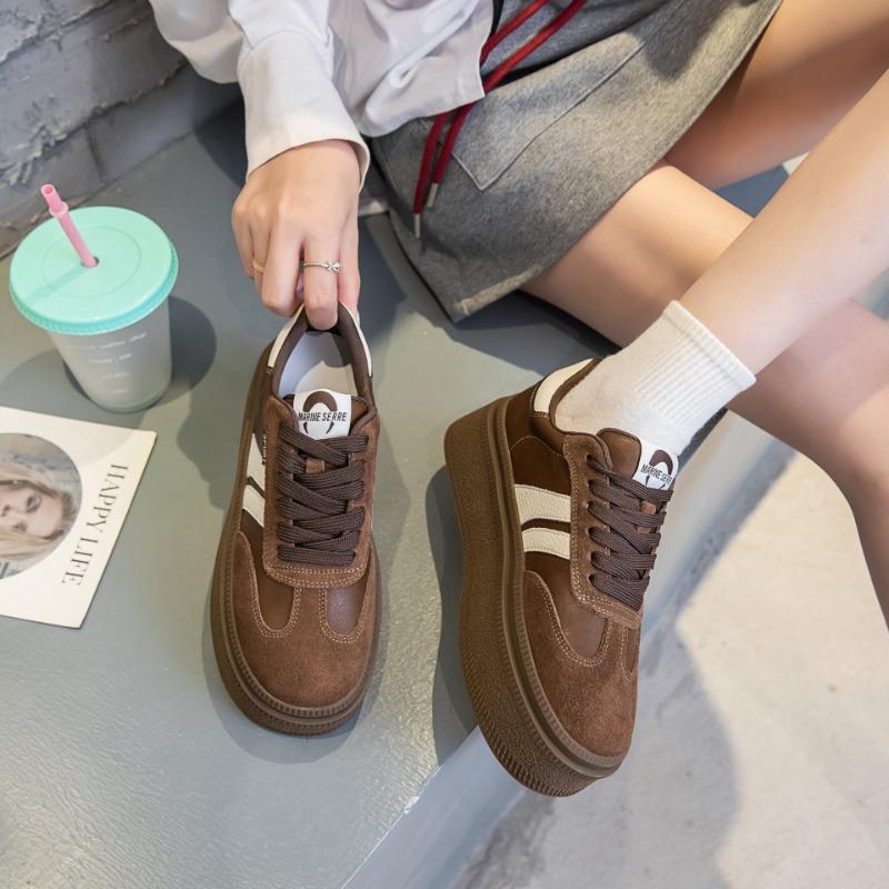 Leather thick-soled red women's retro casual sports board shoes autumn new versatile bread shoes