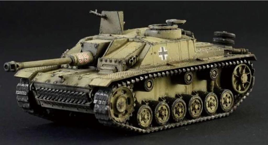 Italeri 1/56 WWII German Sd.Kfz.142/1 Sturmgeschütz III Ausf.G Plastic Model Kit IT25756