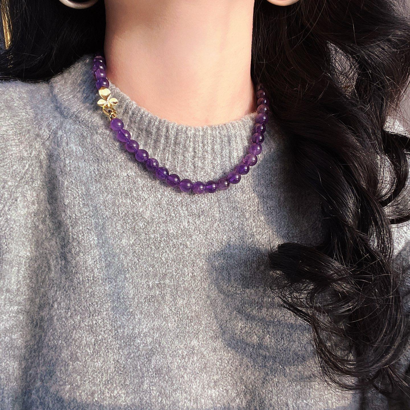 

Vintage High-Quality Strong Light Mixed Color Artificial Crystal Necklace Necklace Sweater Chain