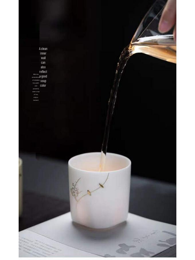 Chaxun Mutton-Fat Jade White Porcelain Plum Blossom Tea Cup