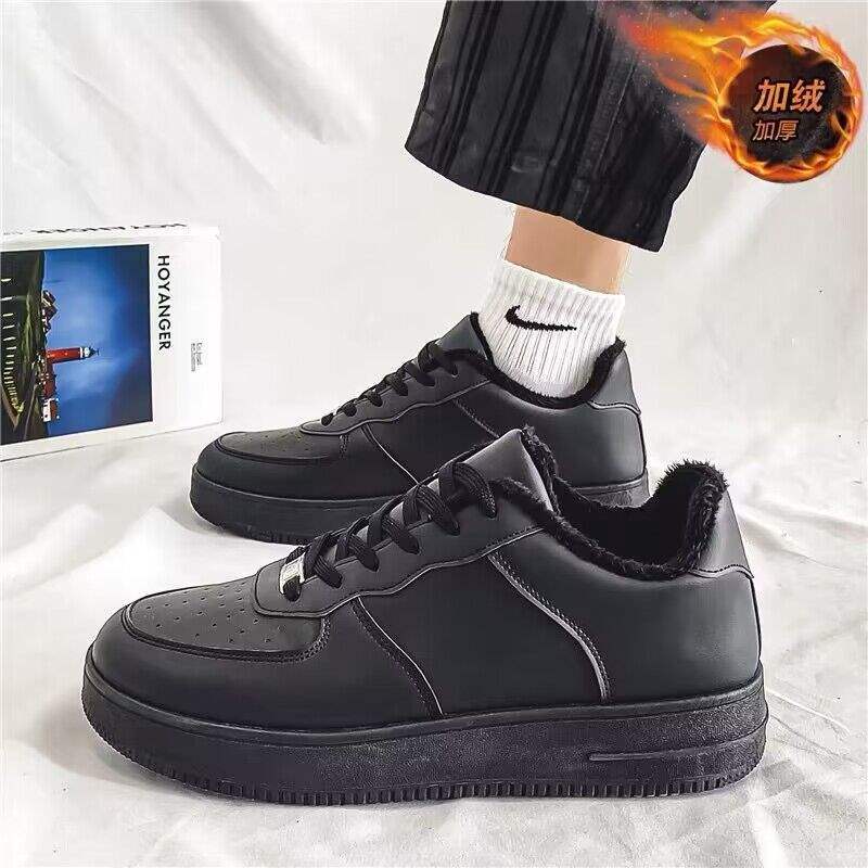 Xiaobai Men's Shoes 2025 New Winter Velvet Thickened Warm Cotton Shoes Men's Casual Board Shoes Non-slip Sports Tide Shoes