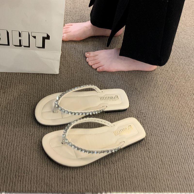 Flat Bottom Fashion New Beach Flip-flops Non-slip Rhinestone Fairy Summer Wear Advanced