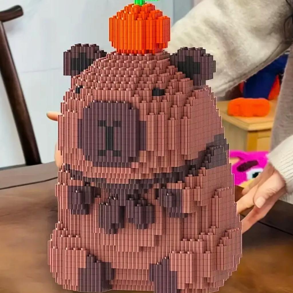 Building Blocks Set Capybara In a Scarf Scarf To Build 1500 Pcs.