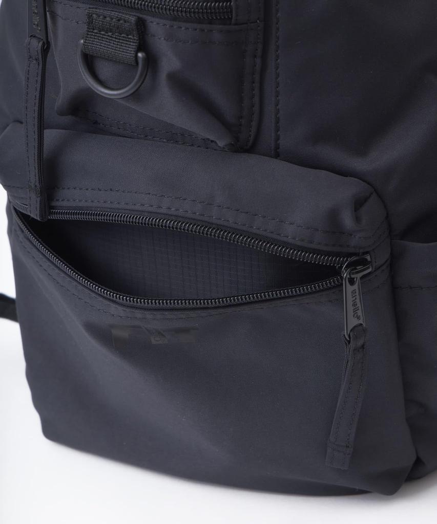 LYRA Body Bag Lightweight A5, Double-Sided Water-Repellent,