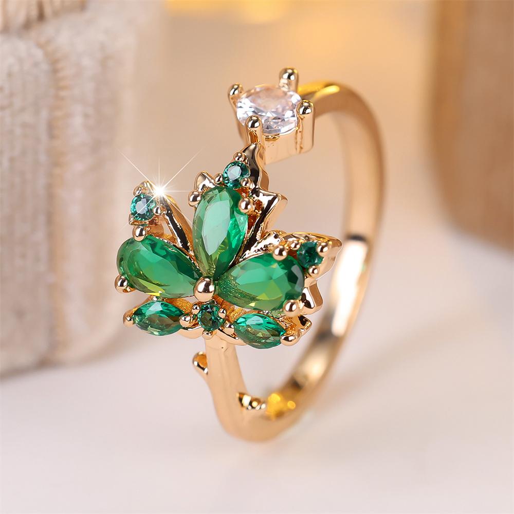 Green Crystal Maple Leaf Opening Rings For Women Vintage Gold CopperColor Engagement Ring Wedding Jewelry Valentine's Day Gift