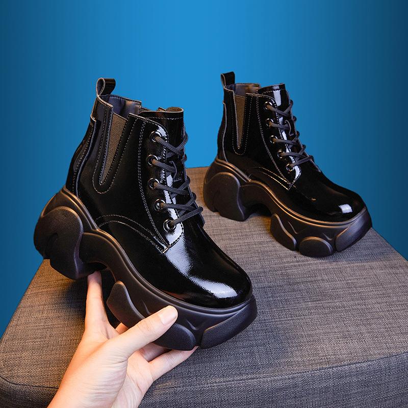 Inner Heightening Martin Boots Women's 2025 New Autumn and Winter Women's Black Chelsea Boots Children's Thick-soled Medium Boots Tide