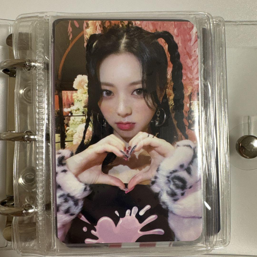 

[USED] ITZY Yuna CRAZY IN LOVE Trading Card Bonus MMT