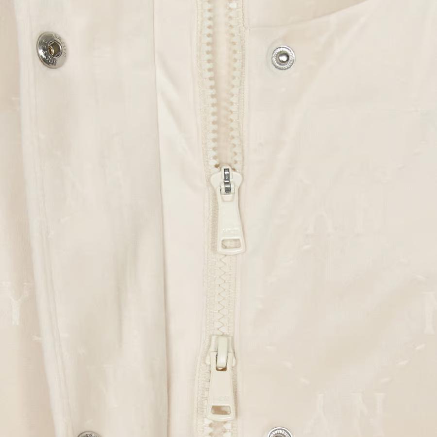 New MLB New York Yankees Down Jacket Women's Ecru 3FDJM1046-50CRD