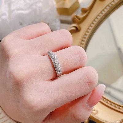 Huitan Anelli Nuziali Colorati Anello Bling Bling con Zirconi Cubici per Donna Anello Semplice Delicato di Alta Qualità Gioielli di Moda