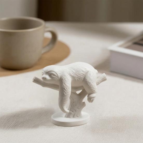 3D Printed Mini Sloth Figurines, Pure White Cute Sloth Lying on Branch with Delicate Hair Texture, Small Desktop Decoration for Home Office